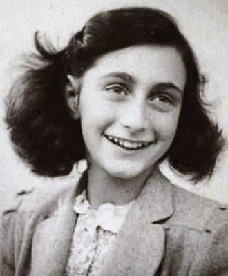Anne Frank e seu diário. Os relatos de uma vítima do holocausto nazista.