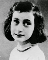 Anne Frank e seu diário. Os relatos de uma vítima do holocausto nazista.